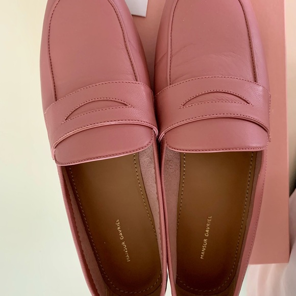 Mansur Gavriel Blush Lamb Classic Loafers, size 38/US 7.5 - Picture 6 of 9